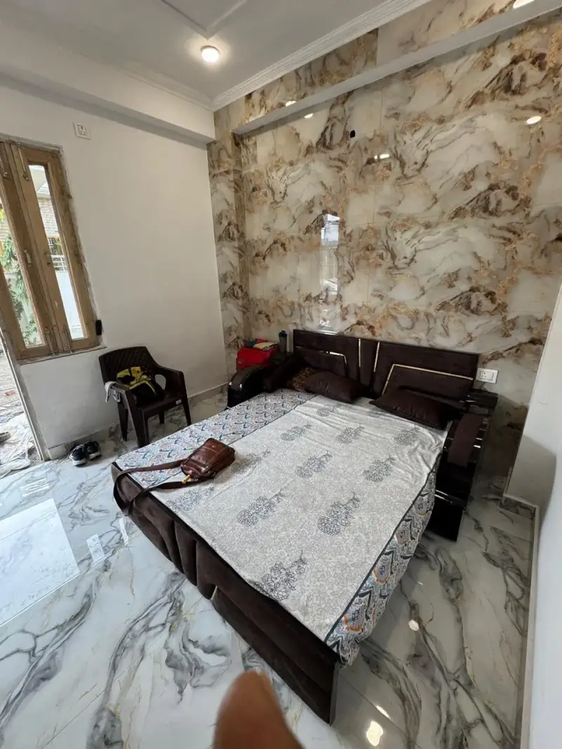 Premium Location 1BHK in clean area